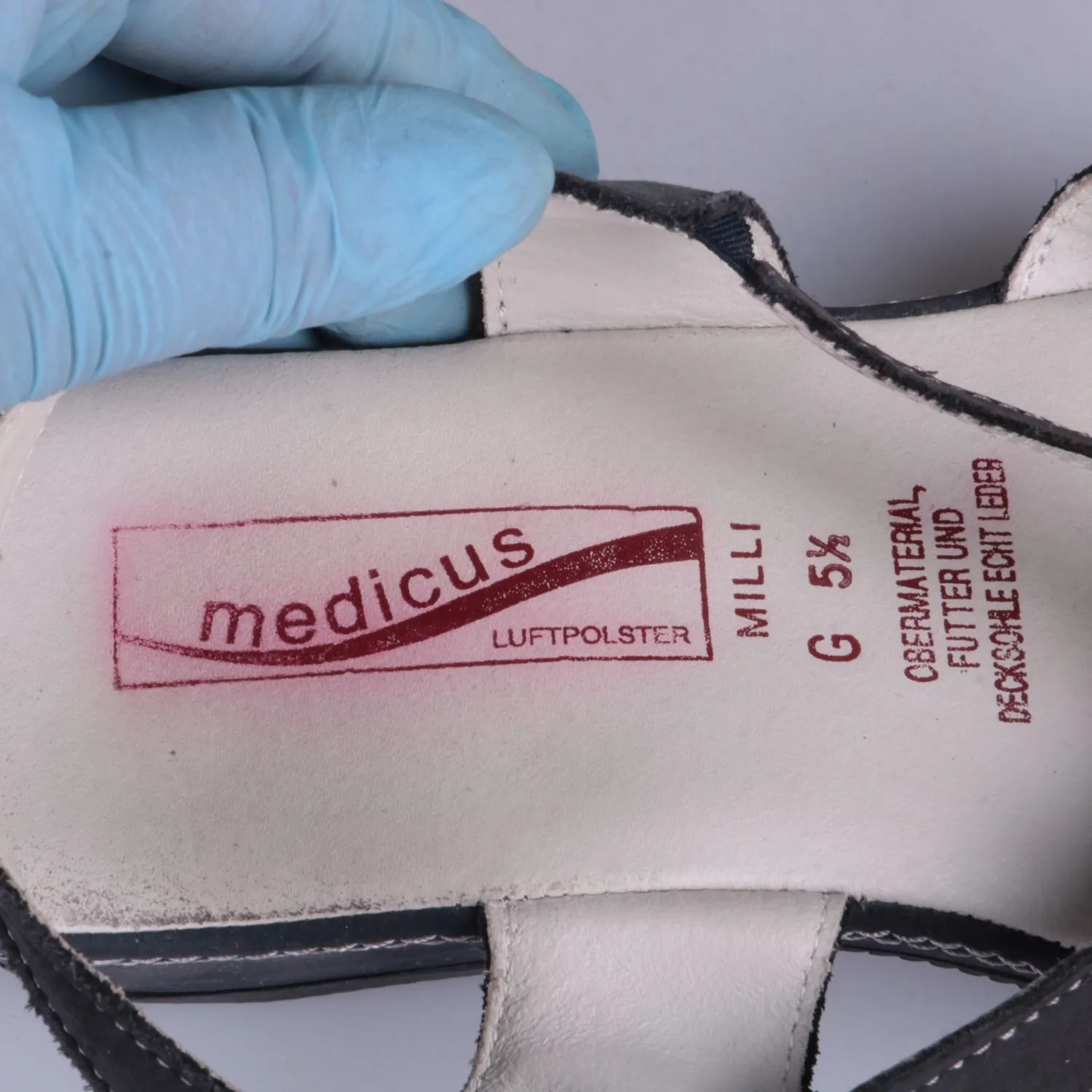 сандалии Medicus
